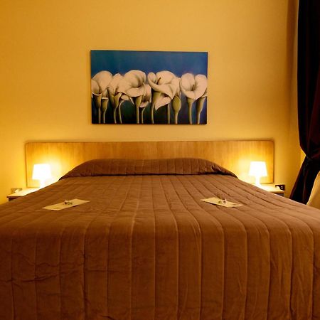 Valentino Bed and Breakfast Valenzano Buitenkant foto