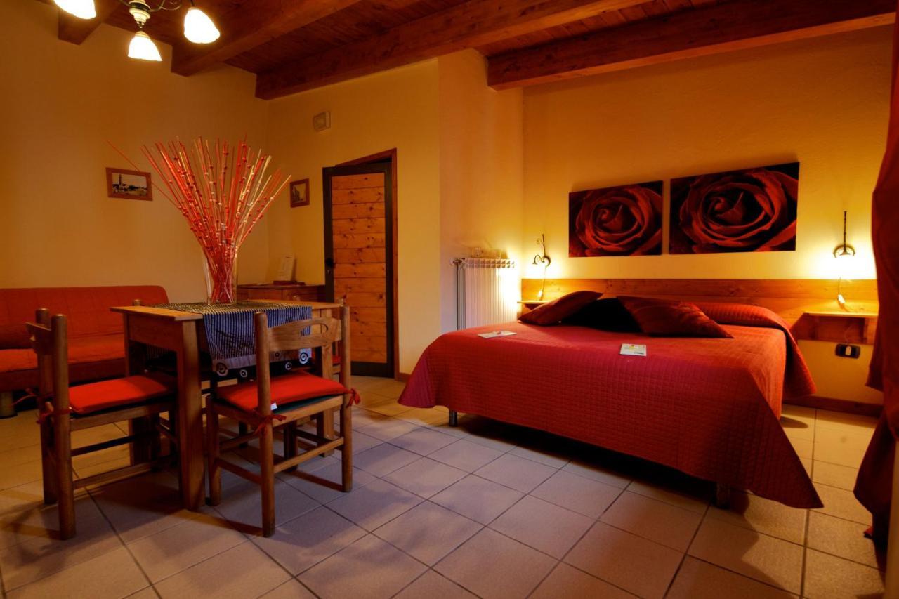 Valentino Bed and Breakfast Valenzano Buitenkant foto
