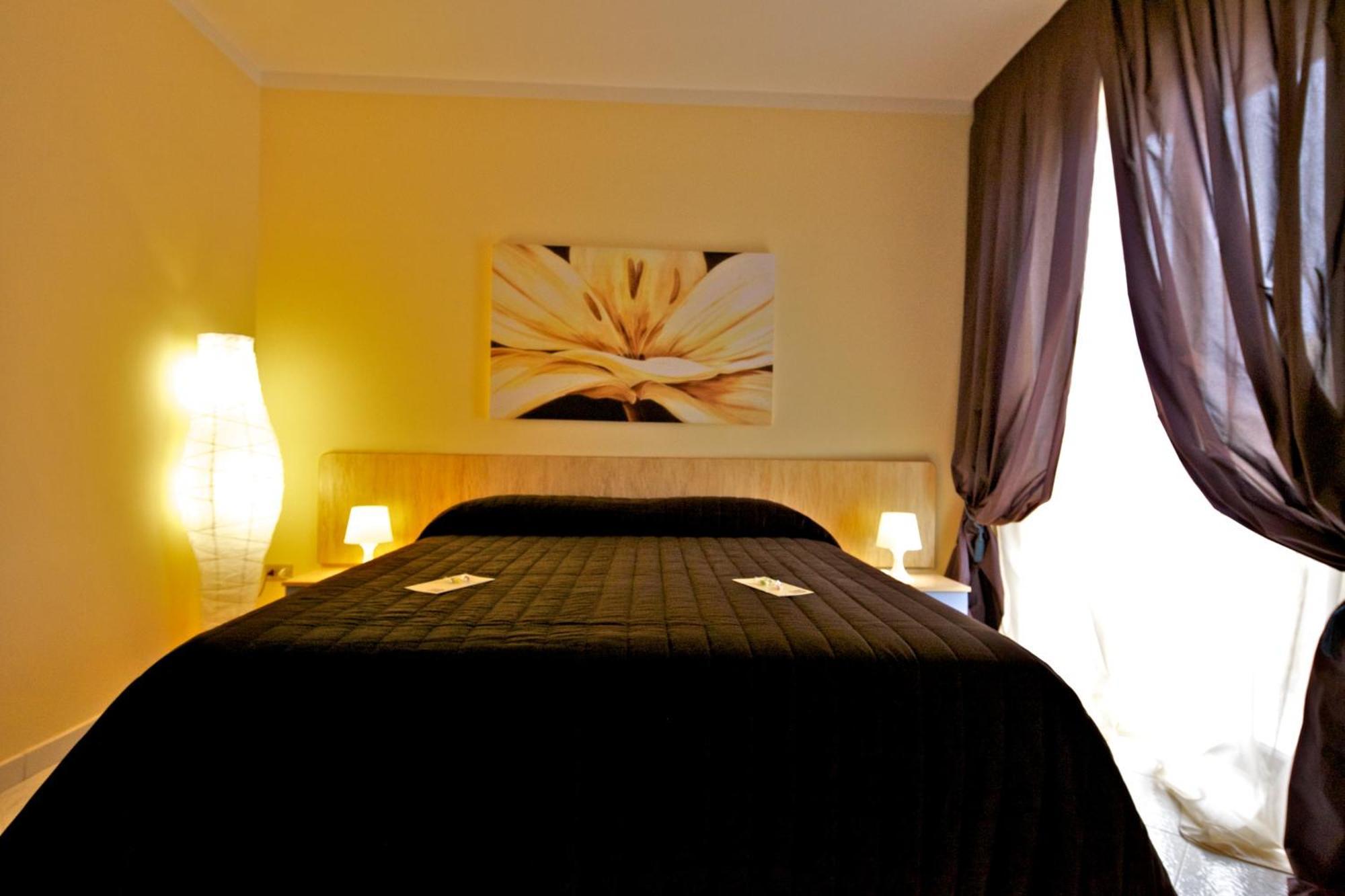 Valentino Bed and Breakfast Valenzano Buitenkant foto
